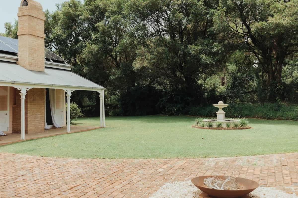Luxe Hinterland Stay, Eastnor At Montville Estate Exterior foto